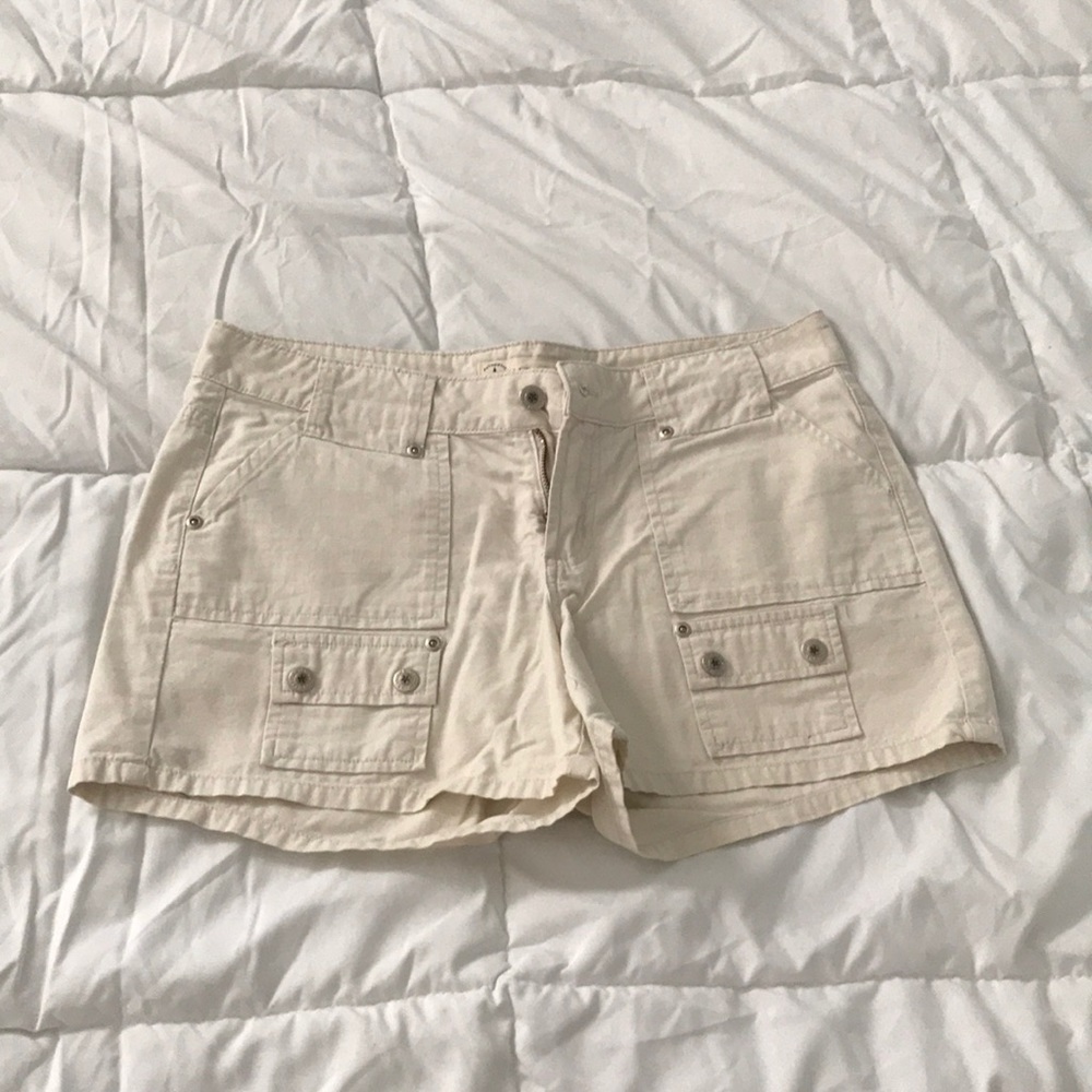 Khaki shorts